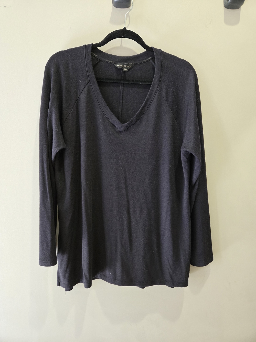 Banana Republic Black V-Neck Lightweight Sweater